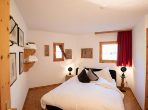 Apartment Chesa Cresta by Interhome